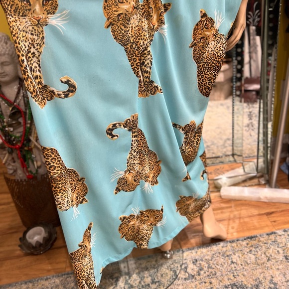 Vintage Animal Print Maxi Dress Kimono Inspired short sleeves size fits all - Picture 14 of 16